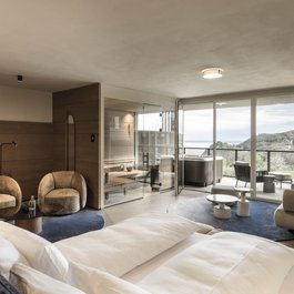 From March 2025: wellness & romance on holiday at Lake Garda
